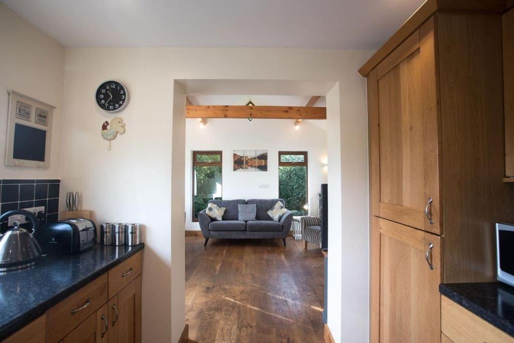 Perfect Cottage Retreat Near The Brecon Beacons Llanwrda Kültér fotó